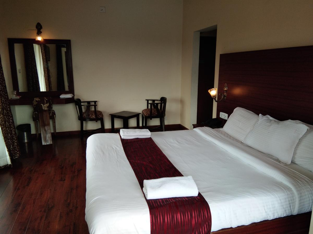 Berry Hills Resort Udagamandalam Exterior foto