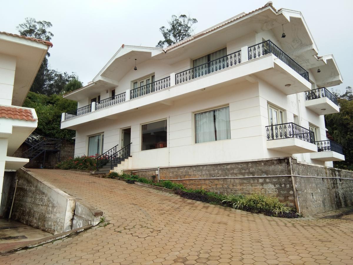 Berry Hills Resort Udagamandalam Exterior foto