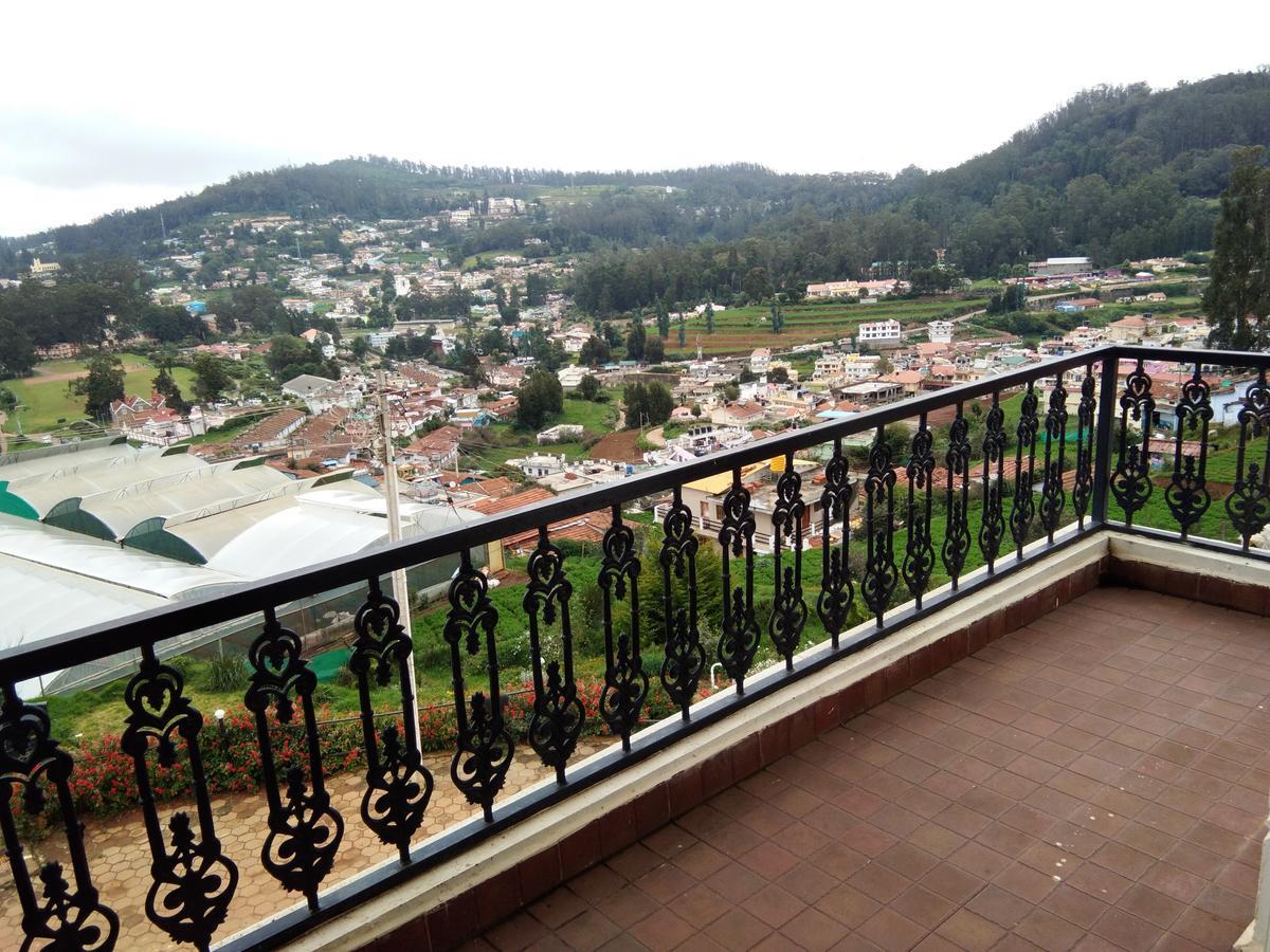 Berry Hills Resort Udagamandalam Exterior foto