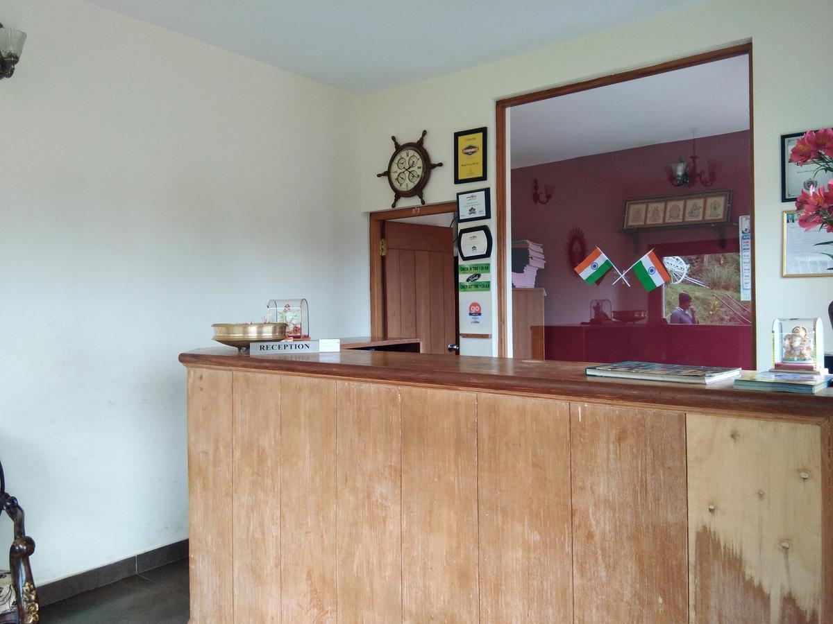 Berry Hills Resort Udagamandalam Exterior foto