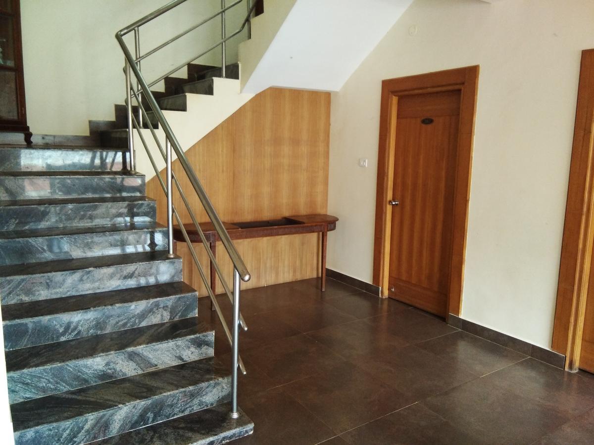 Berry Hills Resort Udagamandalam Exterior foto